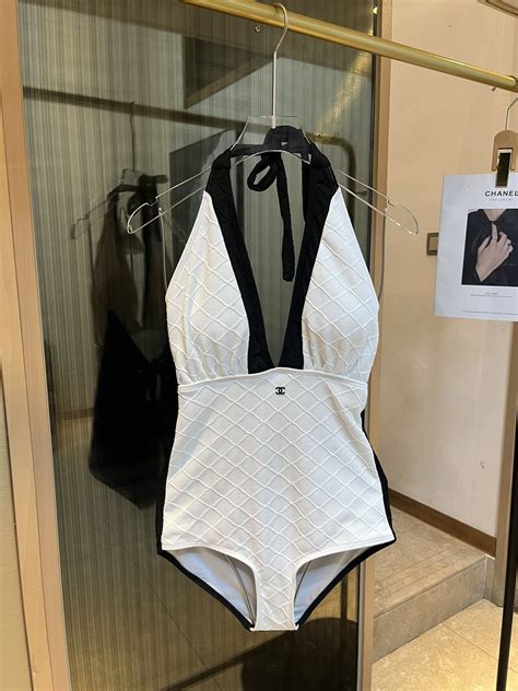 Wholesale Designer Bathing Suits .